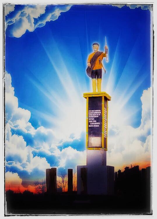 Tugu Tomanuru